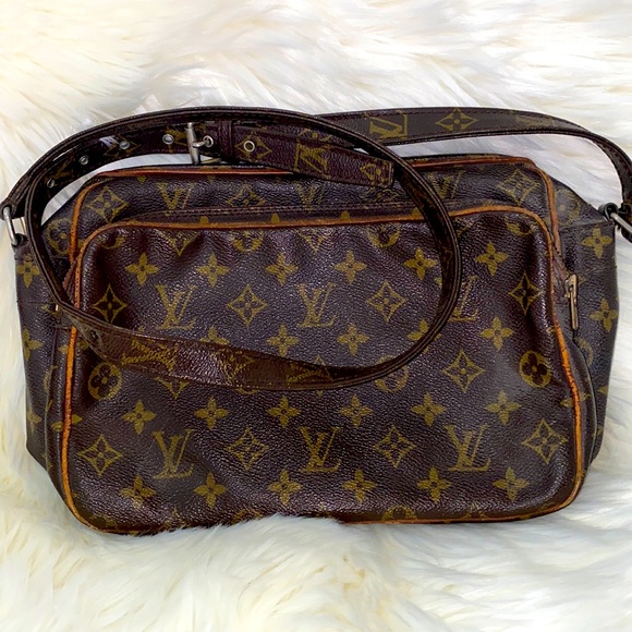 Louie Vuitton Satchel Bag Over The Shoulder. LV Beautiful Vintage Bag - Picture 1 of 11